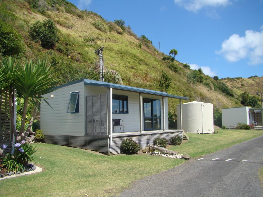 Port Waikato Holiday Park Room photo